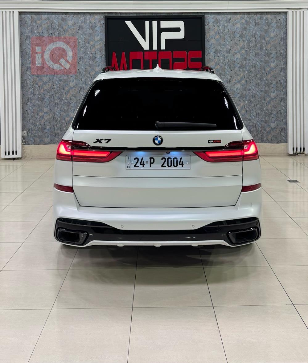 بي ام دبليو X7